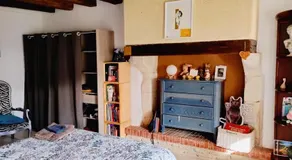 Séjour en famille, 2 chambres chez l'habitant dans longère, avec berceau ou lit bébé ou lit pliant, relais motard, Nespresso à disposition dans chambre - Image 2