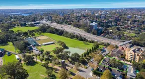 Charming 1 bedroom, park adjacent. city 5 minutes - Image 3