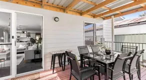 Spring Cottage - Image 3