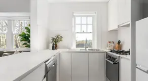 Bondi Junction Apartments by Urban Rest - Image 3