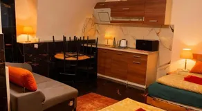 Tuson Apartment - Image 2