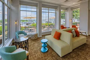 Hilton Garden Inn Kent Island Marina - Image 2
