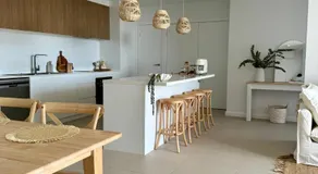 Sunshine Coast Paradise - Image 3