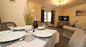 Signature - Douglas View Blantyre - Image 3