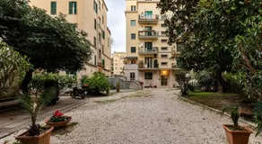 Trastevere Villa Sciarra Guest House - Image 2