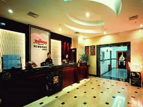 West Railway Hotel - Image 5