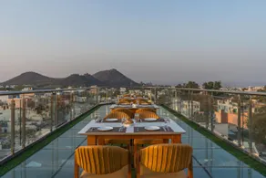 Perfectstayz Premium Udaipur by the Lake - Image 3