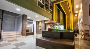 Maison de Cheer - Image 2