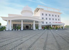 AARYA MANSION V One Hotel - Image 3