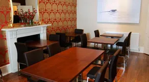 Boutique 25 - Image 4