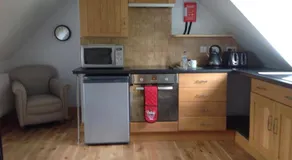 Woodland Guesthouse - Image 4