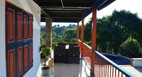 Finca La Coqueta Coffee Farm Stay near Filandia - Image 4
