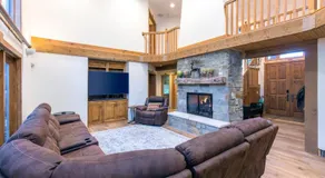 3055 Snow Cloud Home - Image 4