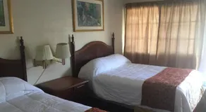 Frontier Motel - Image 2