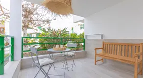 Exclusive Design Loft with air-conditioning 7 minutes from the beach - Image 5