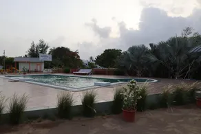 Praveg Beach Resort Diu Ghoghla Beach - Image 5