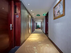 Vienna International Hotel Yunfu City Center - Image 5