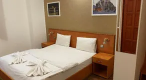 Easy Star Hotel - Image 5