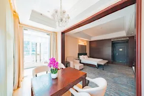 Huangshan Shuguang Yusong Hotel - Image 5