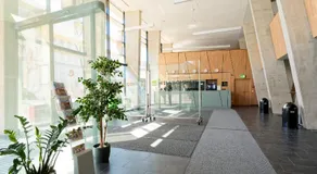 Jugendgästehaus Brigittenau &Brigittenau Youth Palace - Image 3