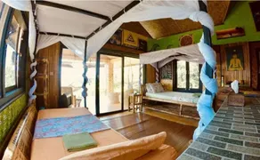 Seven Havens Residence - Image 2
