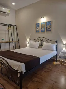 SeaFront - Beach Cottage, Alibag - Image 3