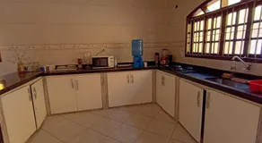 Haja Luz Casa Pousada prox Estação de Trem - Image 2