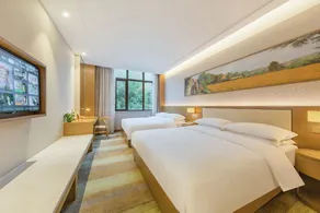 Deefly Yinrun Town Hotel - Image 2