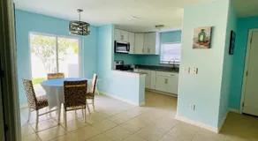 Affordable & cozy duplex close to the beach! - Image 2
