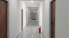 Hotel grand vista near bengaluru airport - Image 3