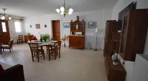 Katiana's House - Image 2