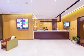 IU Hotel Hezhou Hig-Speed Railway Station - Image 3