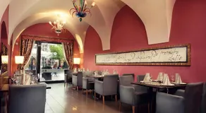 Hotel Ambassador - Image 3