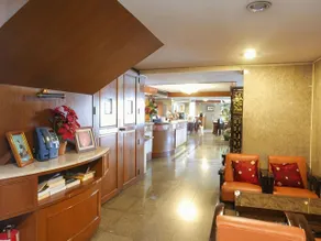 Interchange Tower Serviced Apartment - SHA Extra Plus - Image 2