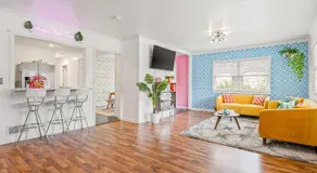 Indy Palm Pad with Patio & Tiki Bar-Mid-Century Charmer-Family Friendly - Image 3