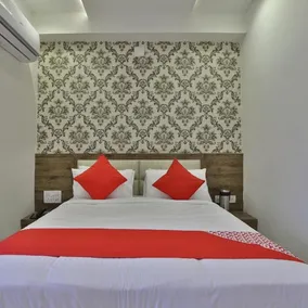 Hotel Hill City - Image 5