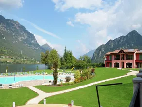 Appartement à Idro avec Piscine et Jardin - Image 3