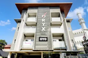 Collection O Grand Infopark - Image 2