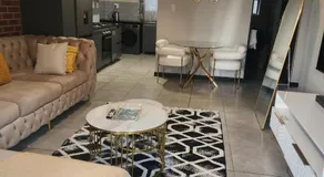 The pentagon luxury - Image 2