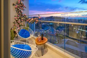 THE SONG- Luxury  Apartment view beach and city - Image 2
