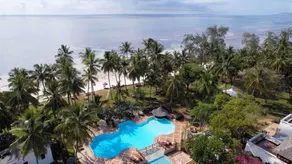 Serena Beach Resort & Spa - Image 2