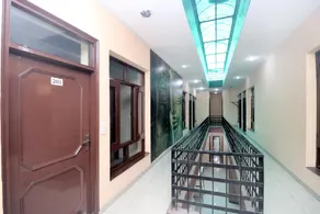 Hotel O Samrat - Image 4