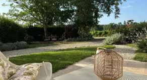 Près de Saint-Émilion maison de vigneron au cœur des vignes - Image 3