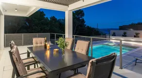 NEUE Hillside Villa Paradise - Image 4