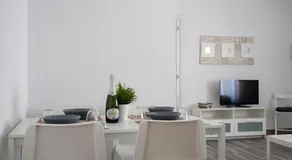 Home Family - Image 3