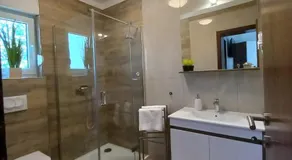 Garfild 1 Guest House - Image 2