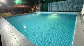 Peninsula hotel - Image 4