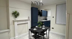 Cosy 2 bedroom Home-Mersey, Wirral-Sleeps 4 - Image 5