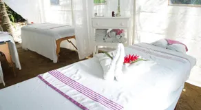 Junto al Rio Bungalows & Suites - Image 2