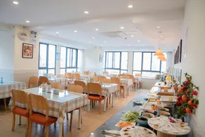 Home Inns-affiliated Paibo Cloud Hotel, Suzhou Guogou Plaza Pedestrian Street - Image 5